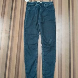 V-26 Size-26 Slim Fit Women Denim Jeans