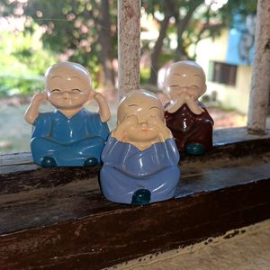 Home Decorative Idols