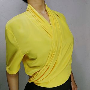 PRICE DROP 🔴Women's Yellow Top/Blouse