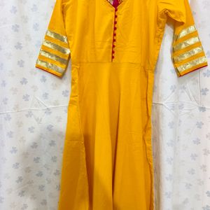 Yellow Handpainted Suit Set S