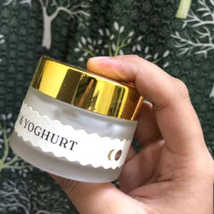 Luxuriously Formulated Serum Moisturiser