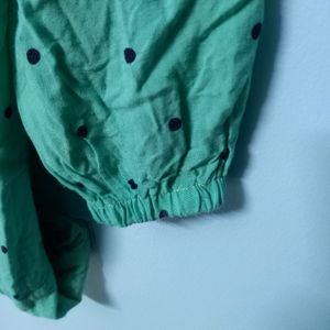 Women Green Top