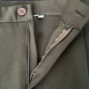 OLIVE GREEN TROUSER