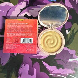 Myglamm Melon Highlighter