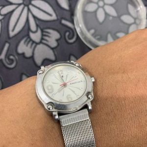 Analog ladies watch | Branded