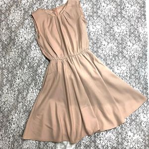 Refill Dusty Pink Coloured Dress With Zip Closure.