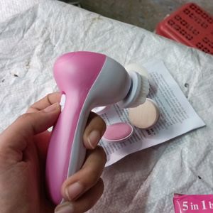 5 In 1 Beauty Carr Massager