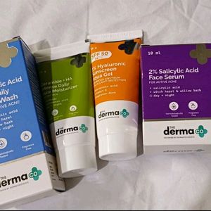 The Derma Co Combo Of 4