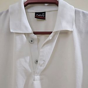 NMen's White Collar T-shirt