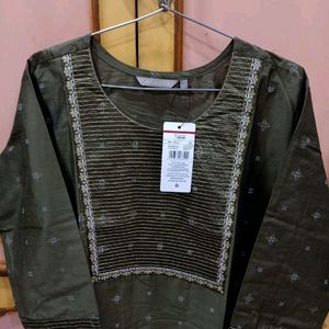 Combo Of 3 Avaasa Brand New Kurtas