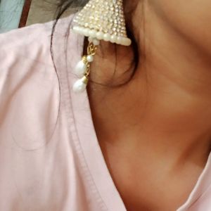 BEAUTIFUL STONE EARRINGS