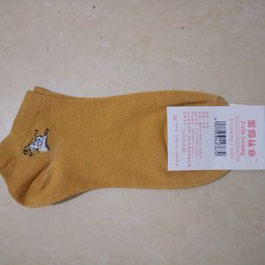 2 Pairs Women Winter Socks