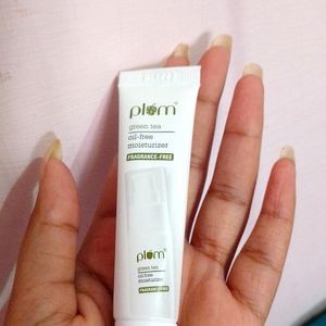 PLUM oil free moisturizer