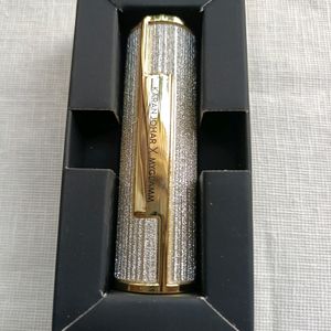 Myglamm Pout By Karan Johar Lipstick