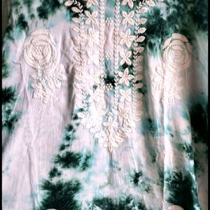 Chikankari Tye And Dye