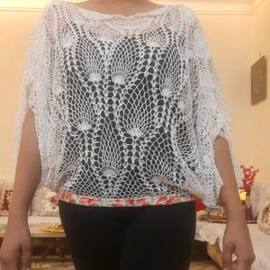 CROCHET BAGGY TOP