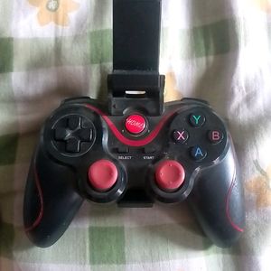Bluetooth Wireless Gamepad In New Condition Forsal