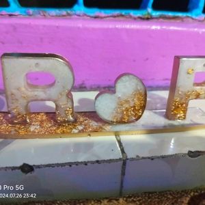 Resin Name Alphabet Stand For Couple Gift