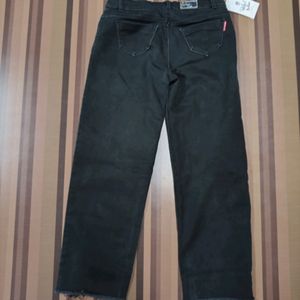 V-101 Size-32 Straight Women Denim Jeans