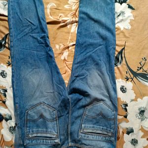 Men's Casual Blue Jeans(Levis Brand)