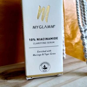 🆕MyGlamm 10% Niacinamide Clarifying Serum 30 ml