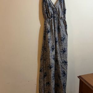 Butterfly Print V Neck Backless Maxi Dress