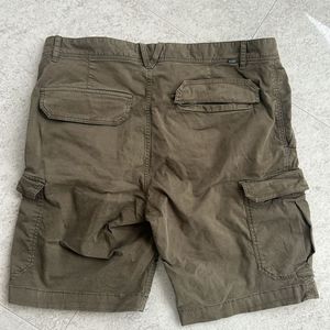 MEN SHORTS