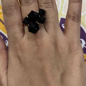 Black Cubes Ring