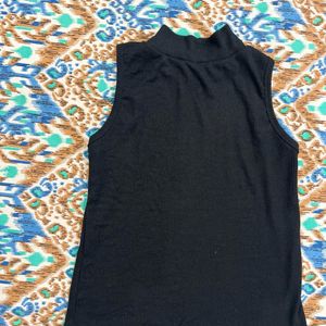 Black High Neck Sleeveless Crop Top