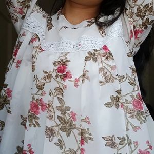 White Floral Top ❤️