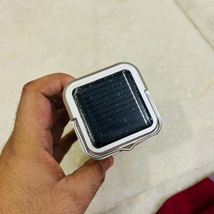 Livon Solar Charge Light New