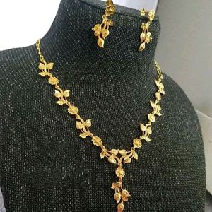 Premium Golden Necklace & Earrings Jewellery Sat