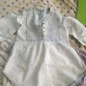 I Am Selling My Child's Top