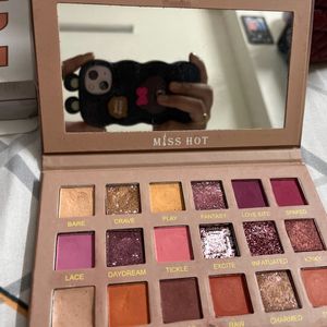 Nude Eyeshadow Palette