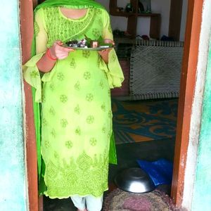 Chikkn Kurti