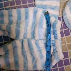 New Without Tag Kids Fur suit For 3-6 Months