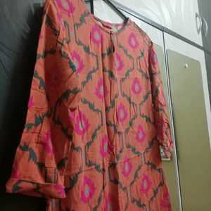 2 Kurtas Urgent Sale Only 250