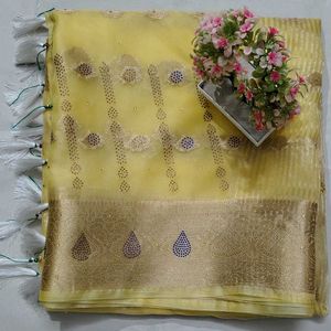 Organza Surwaski With Ston Work Saree