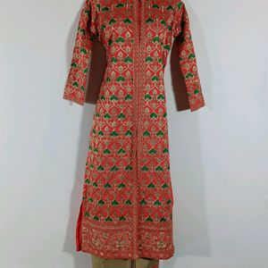 Multicolor Embroidered Kurta Set (Women)