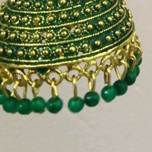 Beautiful Green And Golden Jhumka