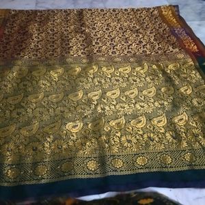 Pattu Saree Without Blouse