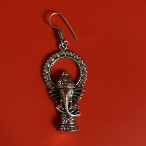 Ganesha Oxidised Earring