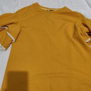 Yellow Free Sleevless With Beads Loose Top