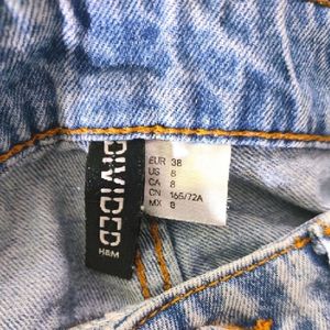 H&M BRANDED RIPPED JEANS