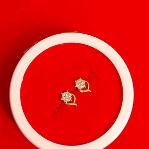 22crt Gold Earrings