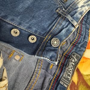 Original Alcott 30 Waist Jeans