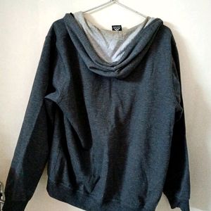 Grey Hoodie For Men And Women Size 38