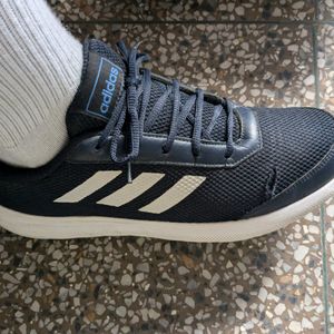 Original Adidas Sports Shoes