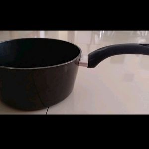 Pigeon Sauce Pan 3L