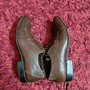 Authentic "Paul Jourdan" Oxford Tanbrown Shoes